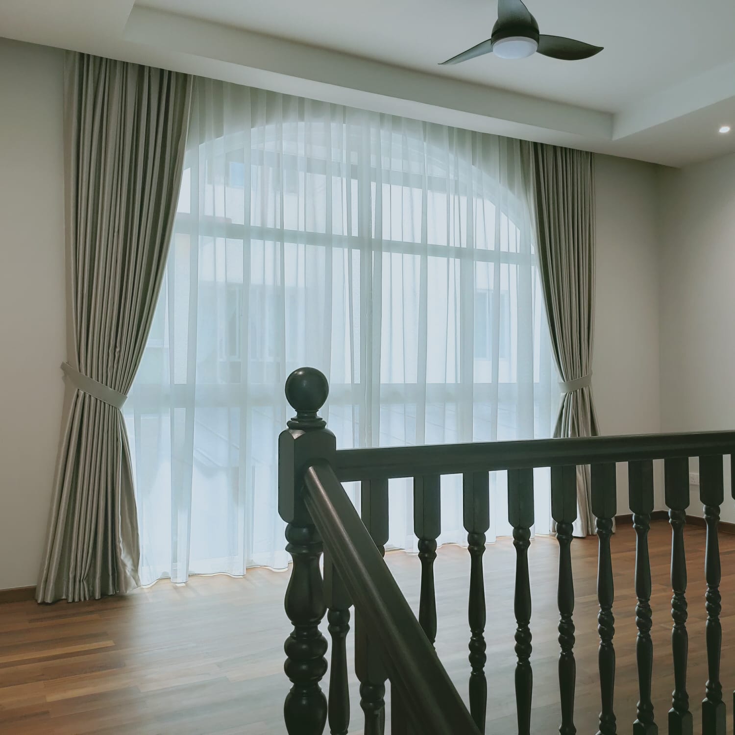 This is a Picture of Day and night curtain picture  for Singapore landed house, 2nd floor, day and night curtain, Juilee road